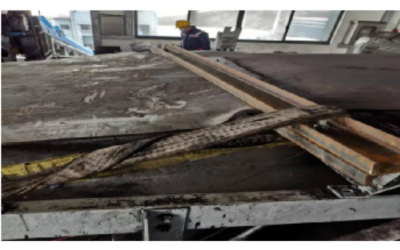 KWZK（中国）官方网站钢丝输送带硫化机胶接工艺流程分享